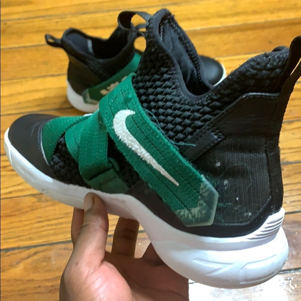 Nike Lebron Soldier 12 Celtics Edition - Picture 9 of 10